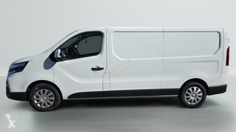 Véhicule utilitaire Nissan PRIASTAR FOURGON