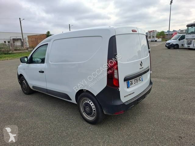 عربة نفعية Renault