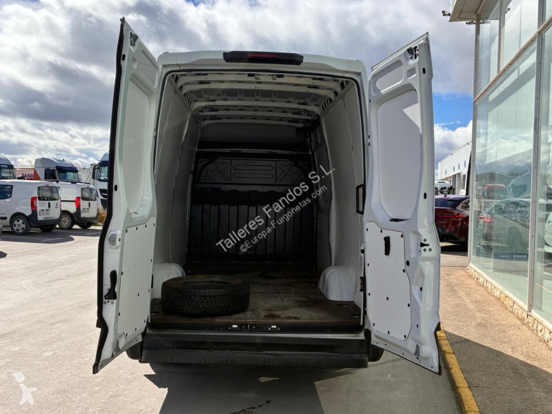 Furgoneta Iveco  35S14 V 12m3