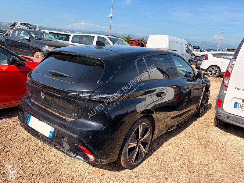 Samochód dostawczy Peugeot III 1.2 PureTech 136...