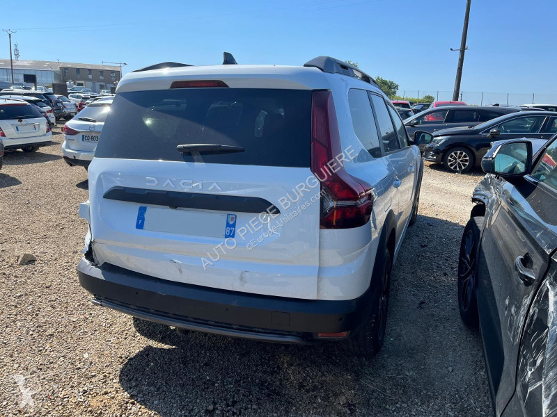 Samochód dostawczy Dacia 1.0 TCe 110 Extreme /...