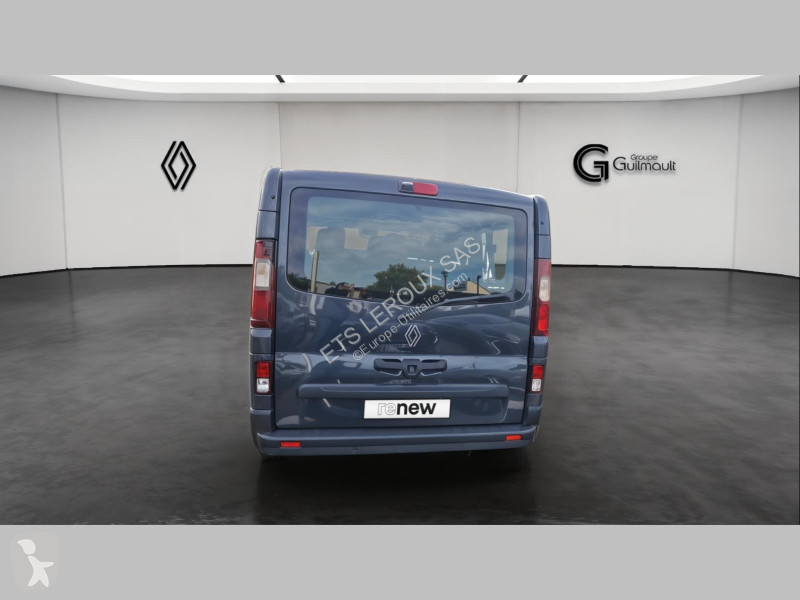 Véhicule utilitaire Renault TRAFIC