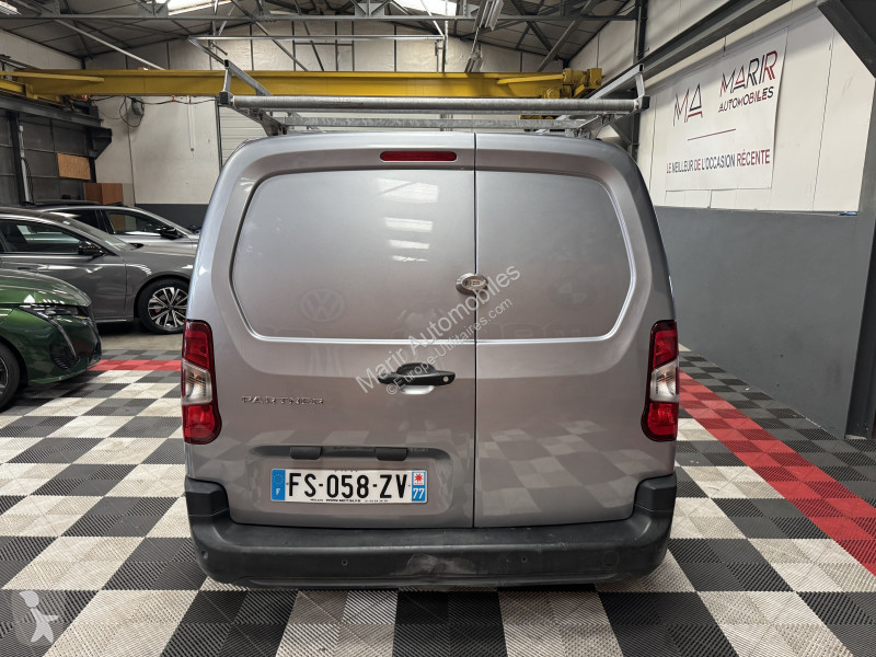 Véhicule utilitaire Peugeot PARTNER