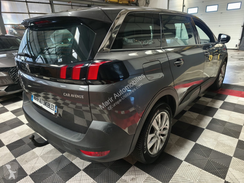 Коммерческий автомобиль Peugeot