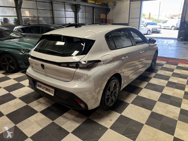 عربة نفعية Peugeot 308