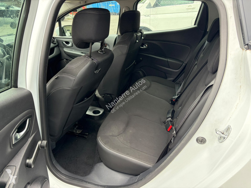 عربة نفعية Renault CLIO IV 5 PLACES  1.5 DCI...