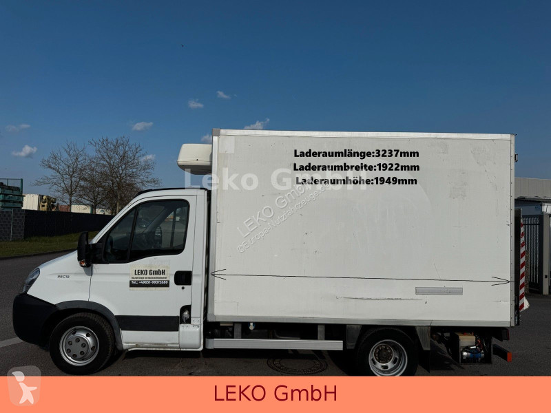 Samochód dostawczy Iveco 35C13 Mit Relec Froid...
