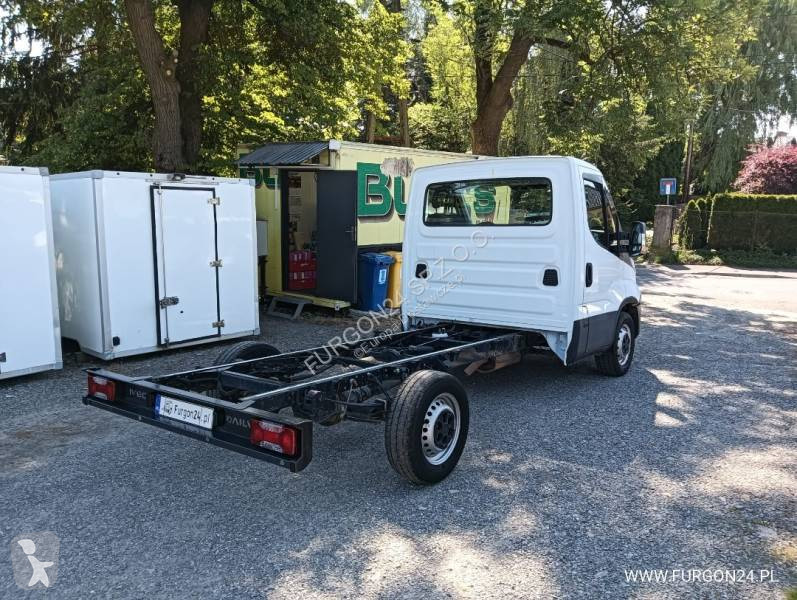 Лекотоварен автомобил Iveco