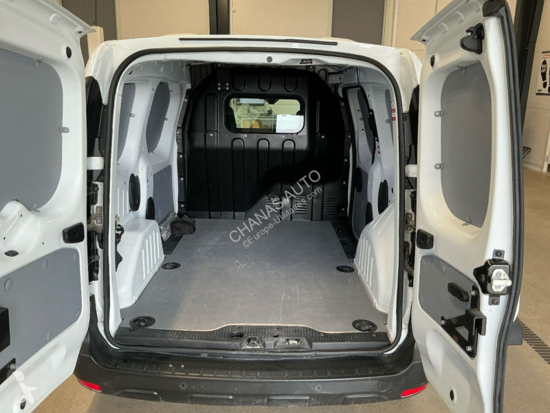 عربة نفعية Renault 1.5 BLUE DCI 95 CONFORT