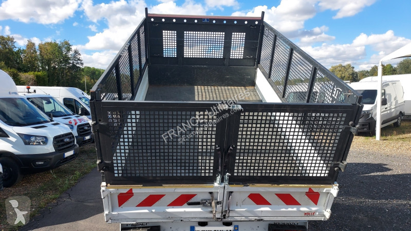 Véhicule utilitaire Renault MASTER III BENNE...
