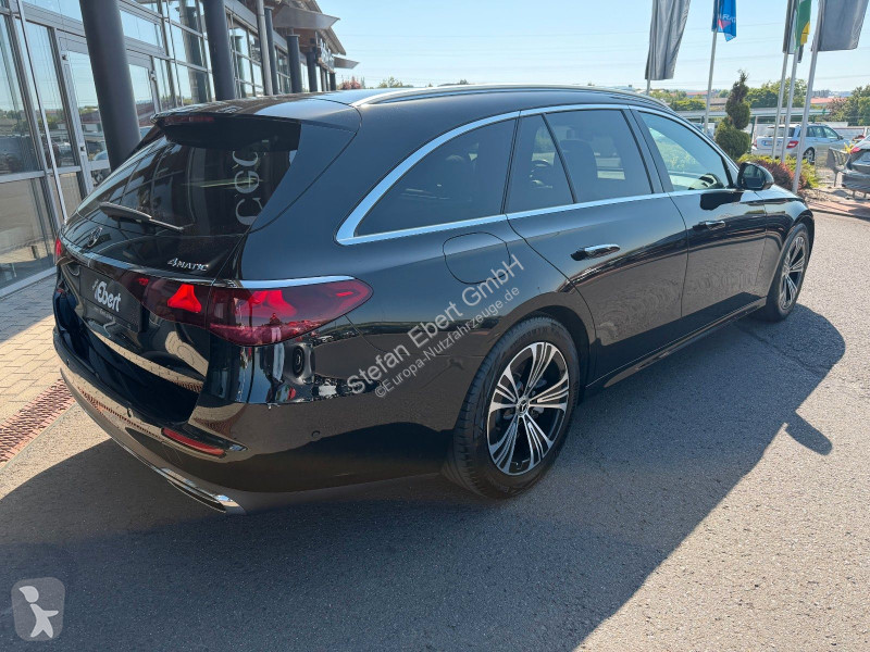 عربة نفعية Mercedes E 450d 4M T...