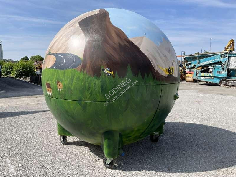 مقطورة   BOULE D'EXPOSITION