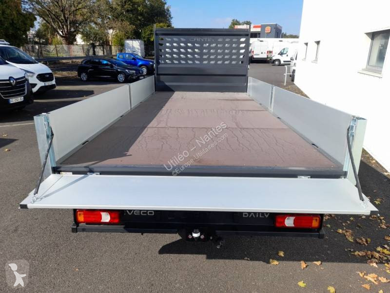 عربة نفعية Iveco