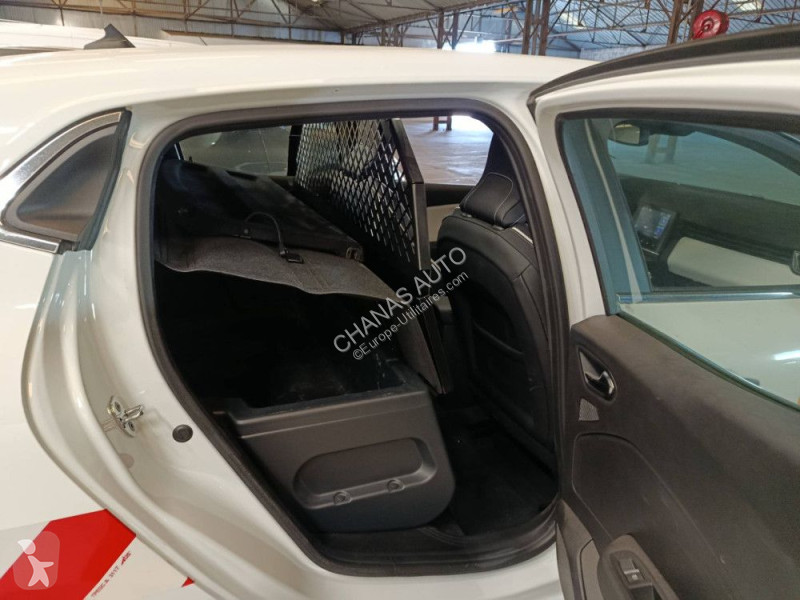 Renault 1.3 TCe 130 FAP Intens EDC Transporter