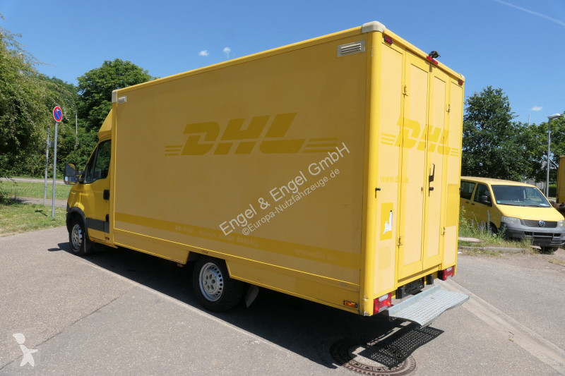 Iveco Daily 35 S11 C30C AUTOMATIK KAMERA Regale...