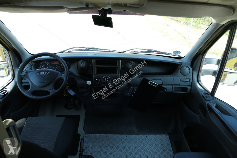 Veicolo commerciale Iveco Daily 35 S11 C30C...