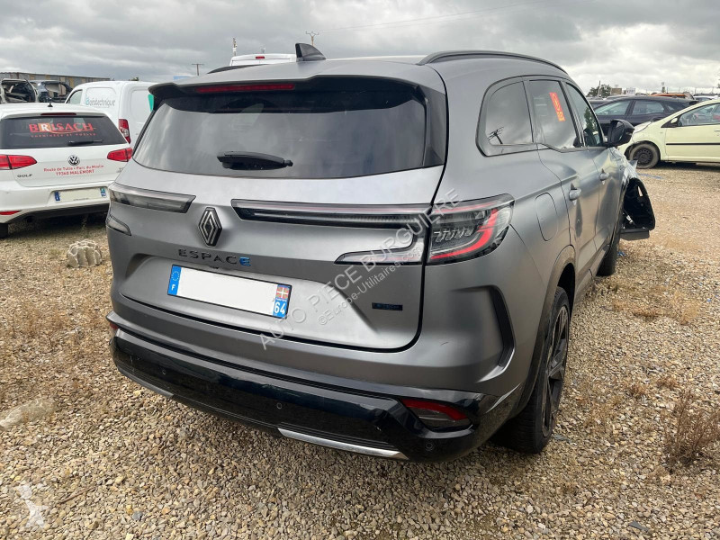 Véhicule utilitaire Renault VI 1.2 E-Tech 200...