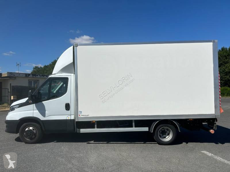 Samochód dostawczy Iveco