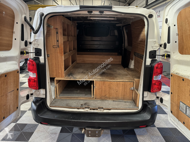 Peugeot EXPERT FG van