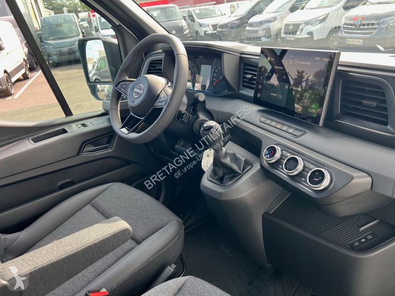 Furgoneta Nissan INTERSTAR FG NEUF: L2H2 3T5...