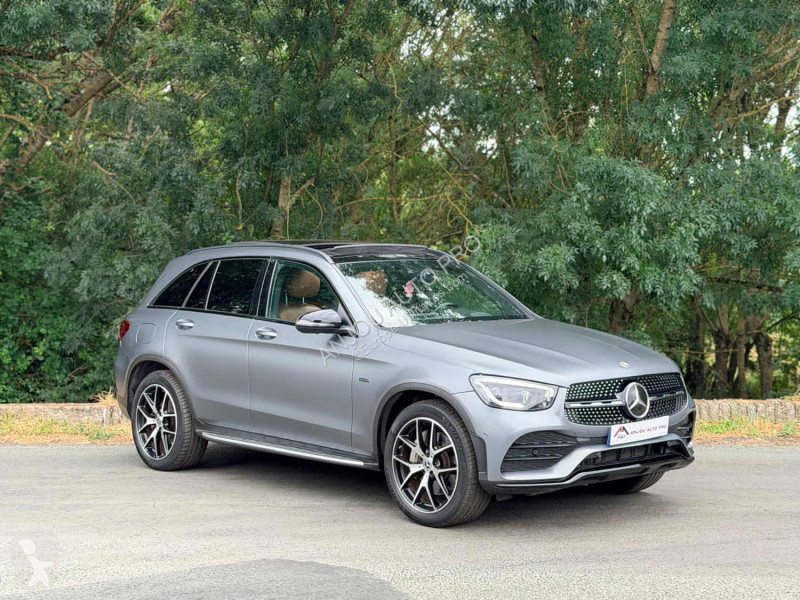Mercedes 300 DE 9G-TRONIC 4MATIC AMG LINE...