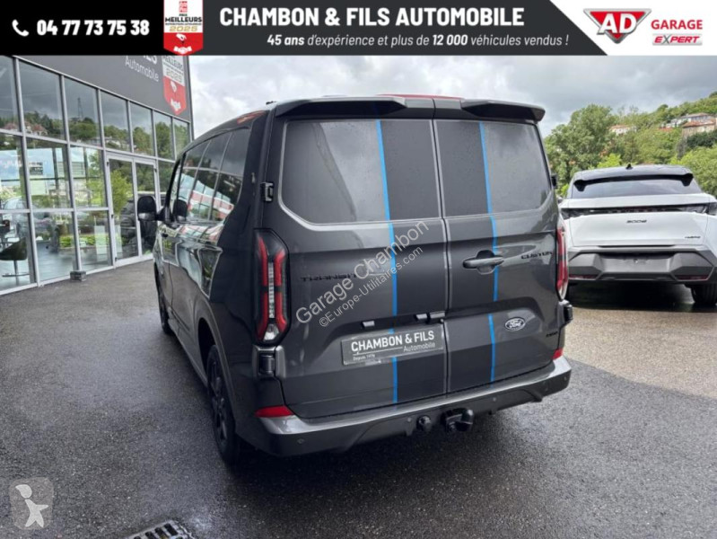 Samochód dostawczy Ford FOURGON 320 L1H1 2.0...