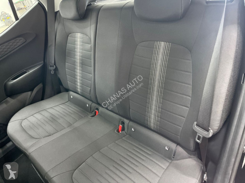 Samochód dostawczy Hyundai 1.0 67
