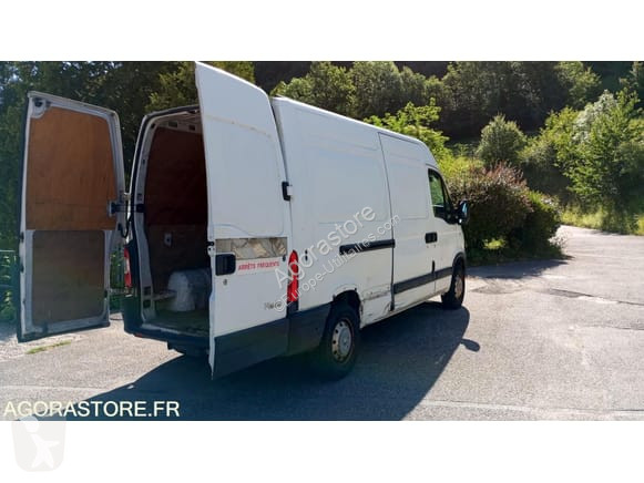 Véhicule utilitaire