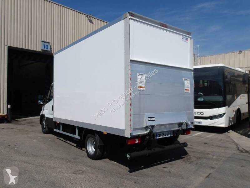 Furgoneta Iveco