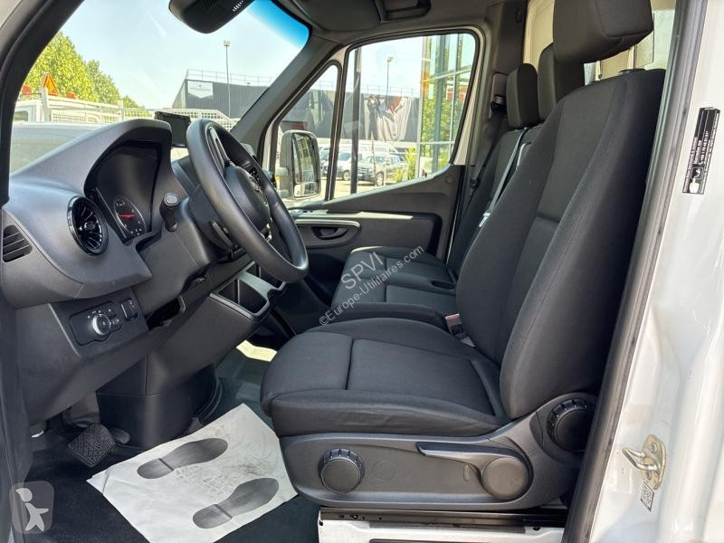 Mercedes Fg 515 CDI 43 3T5 First Propulsion...
