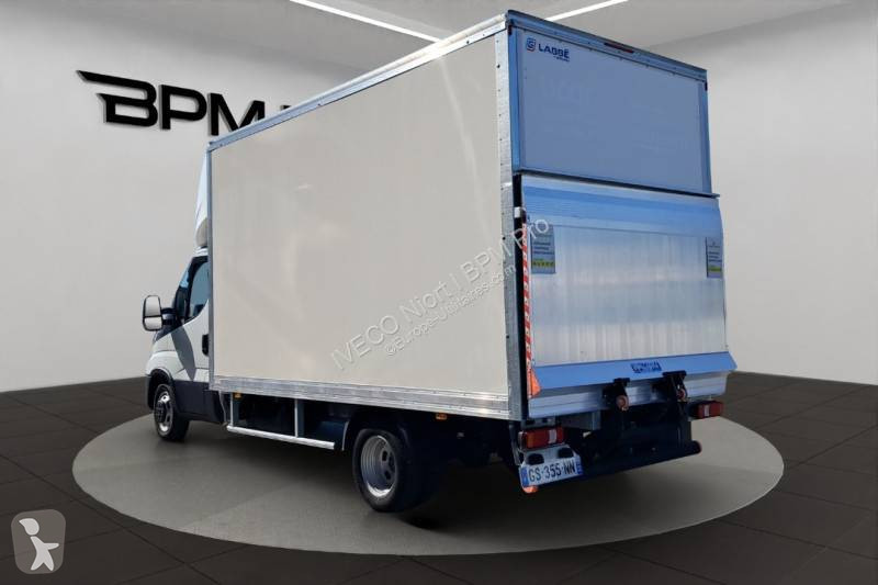 Furgoneta Iveco