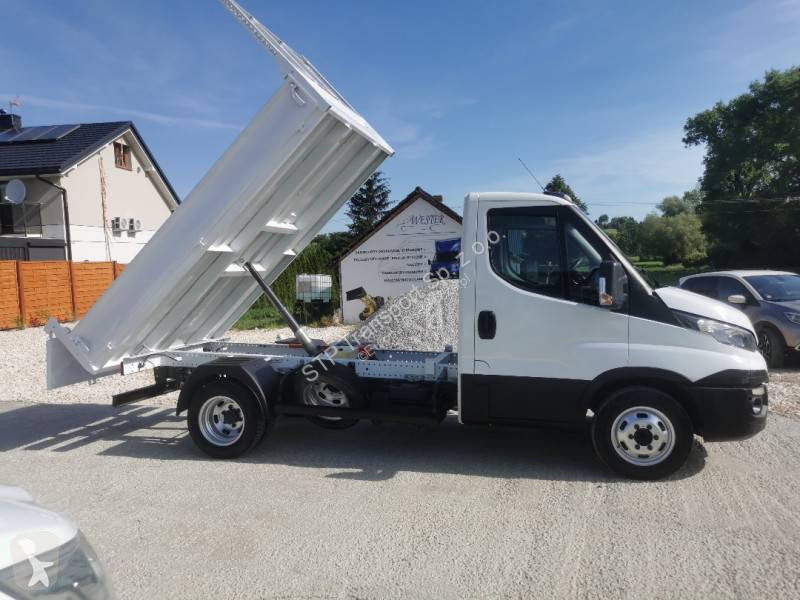 عربة نفعية Iveco