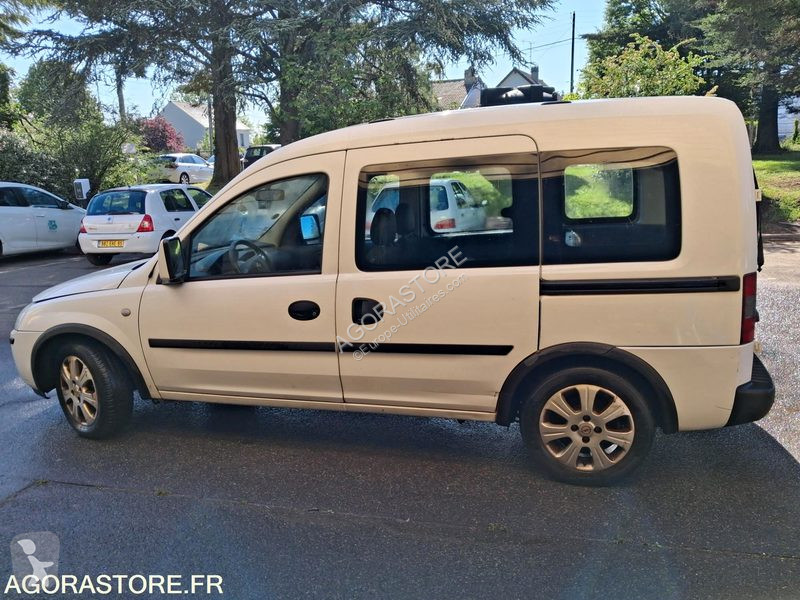 Nyttofordon Opel COMBO