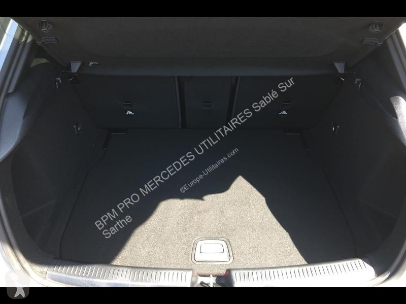 Veicolo commerciale Mercedes 180 d 116ch...