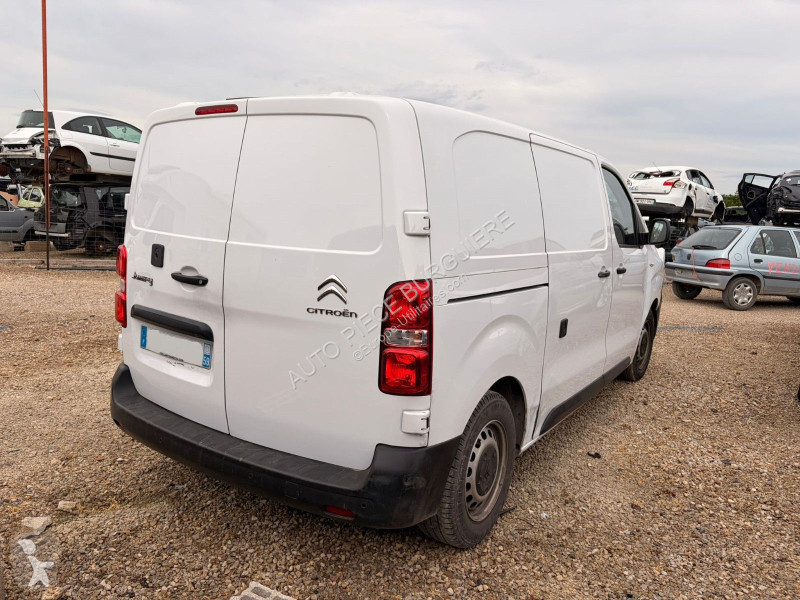 Véhicule utilitaire Citroën 2.0 BlueHDi 144...