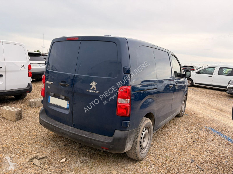 عربة نفعية Peugeot III 2.0 BlueHDi 180 BVA / EP156