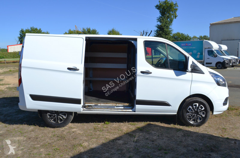 Лекотоварен автомобил Ford FORD TRANSIT CUSTOM...