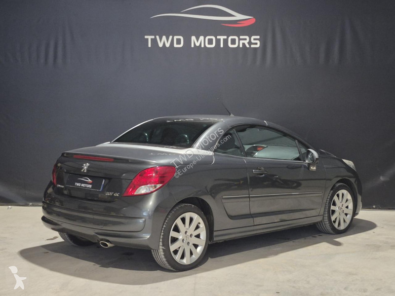 Véhicule utilitaire Peugeot 207 CC 1.6 HDi -...