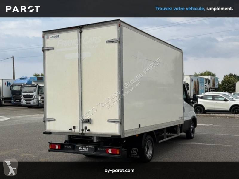 Samochód dostawczy Iveco