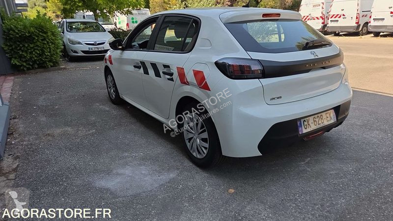 Коммерческий автомобиль Peugeot 208