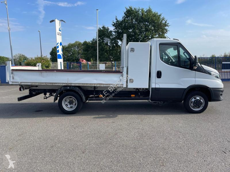 Furgoneta Iveco  DAILY 35C16
