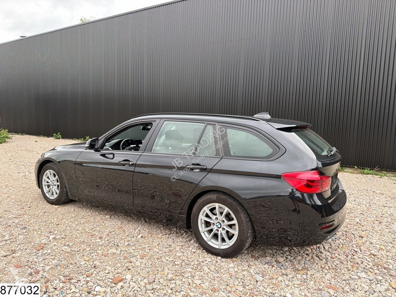 عربة نفعية BMW 3-serie