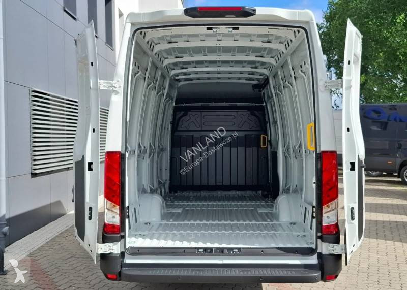 Samochód dostawczy Iveco