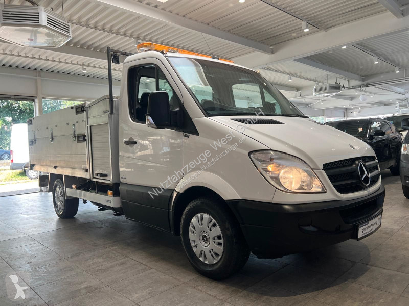 Nyttofordon Mercedes 316...