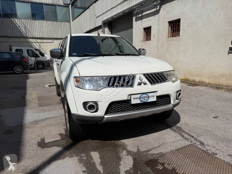 Furgoneta Mitsubishi