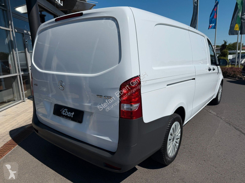 Furgoneta Mercedes Vito  Extral Klima AHK2,5...