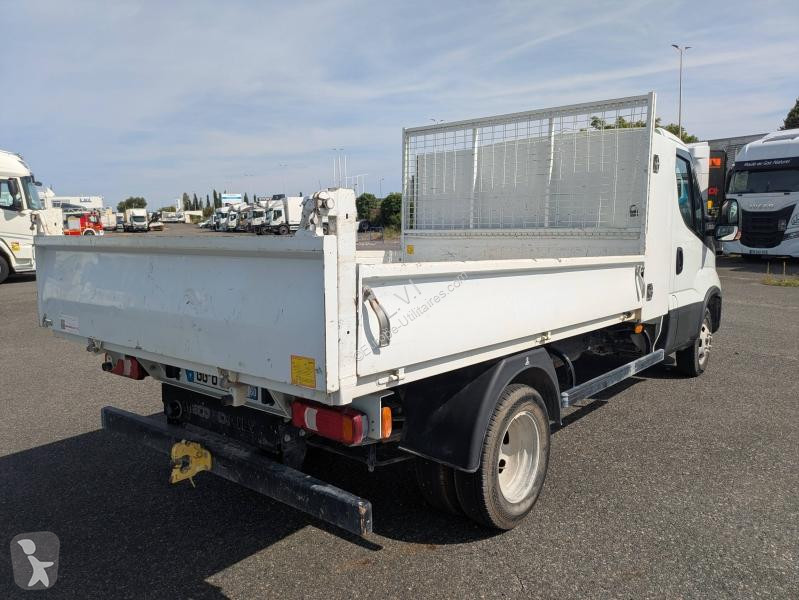 Véhicule utilitaire Iveco CCb 35C16H3.0...