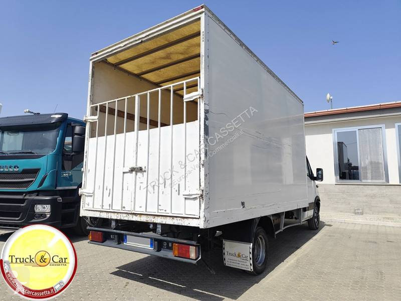 Samochód dostawczy Iveco