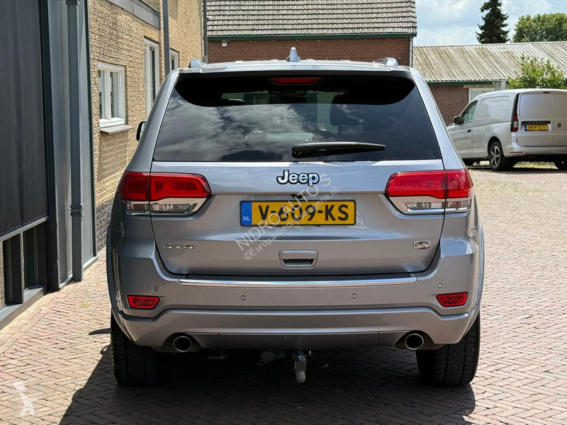 عربة نفعية Jeep 3.0 V6 CRD Overland 4x4...