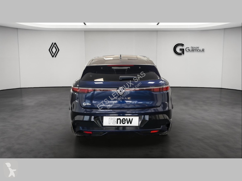 Renault MEGANE E-TECH Transporter